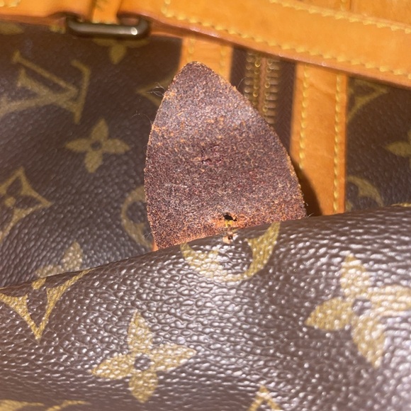 Louis Vuitton Monogram Sac Souple 45 w/ COA - Picture 11 of 11